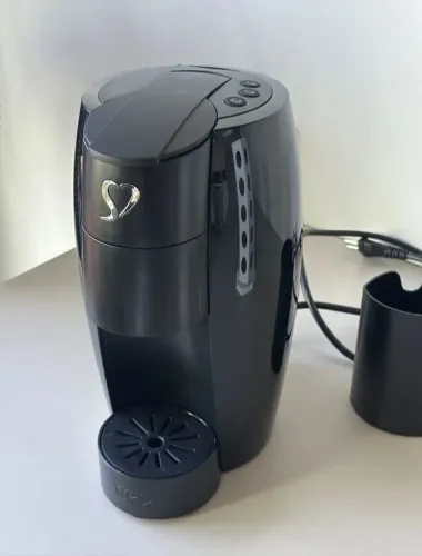Cafeteira Três Corações - Semi Nova