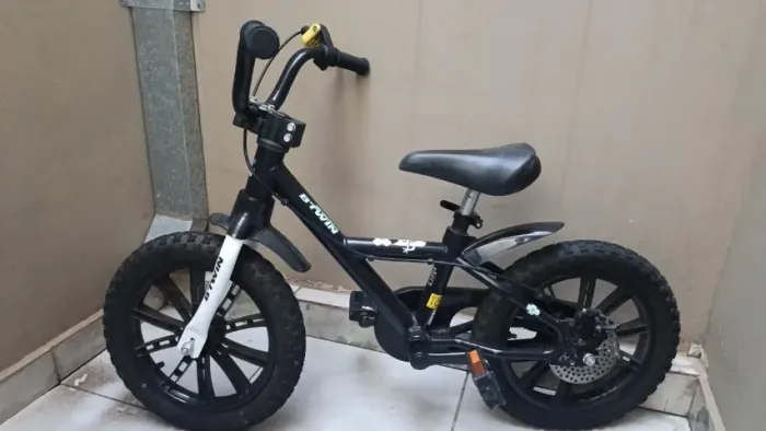 Bicicleta aro 14 B'Twin Mini Monsters 500