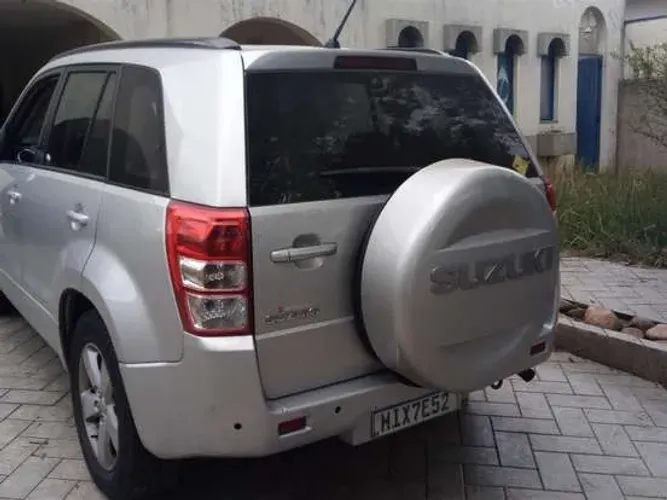Suzuki Grand Vitara 2.0 16V 4x2/4x4 5P Aut. 2011