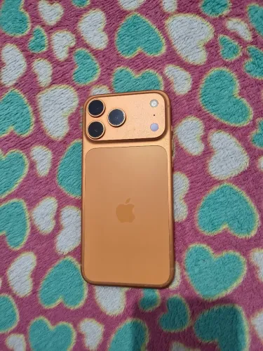 IPhone 17 Pro Max 256 GB perfeito com nota fiscal e cabo ainda na garantia