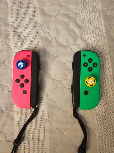 Par de controles originais para Nintendo Switch