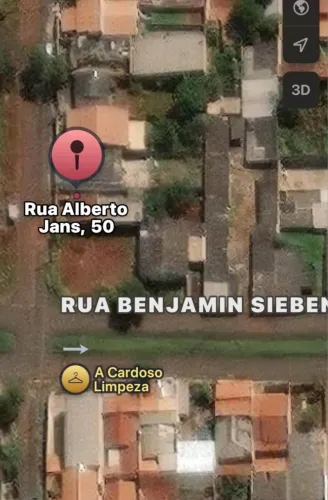 Terreno 400m2 com duas casinhas Próximo a Toca do Cateto 