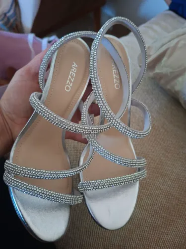 Sandália arezzo n35