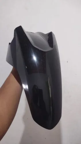 Paralama da 160 na cor preta