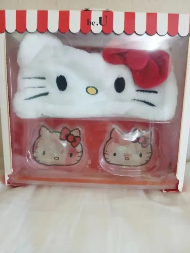 Kit Autocuidado skincare Original Hello Kitty - com caixa