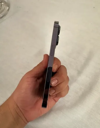 iPhone 14 Pro tudo original 256 gigas bateria 84