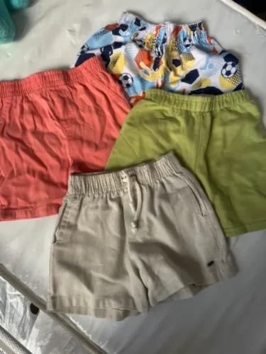 4 shorts 2 anos