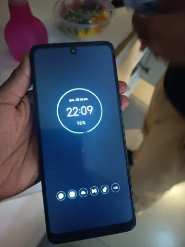 Motog60 semi novo barato pra sair logo
