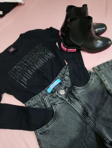 Combo de roupas e calçados para menina 9/10 anos 
