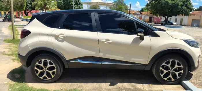 Renault Captur Intense 2.0 16V Flex 5P Aut. 2018