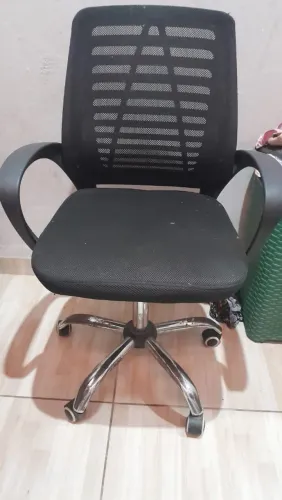 Escrivaninha e mesa de escritório 