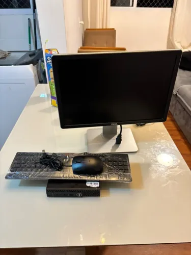 MINI COMPUTADOR DELL OPTIPLEX 3050 + MONITOR