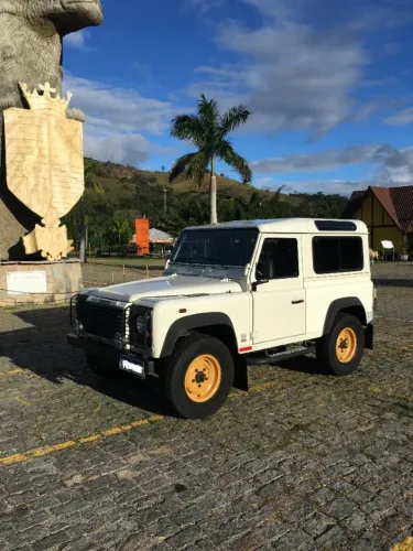 Land Rover Defender 90 TDI SW Diesel 2002