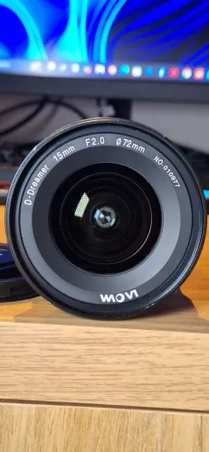 Lente Laowa 15mm abertura 2.0