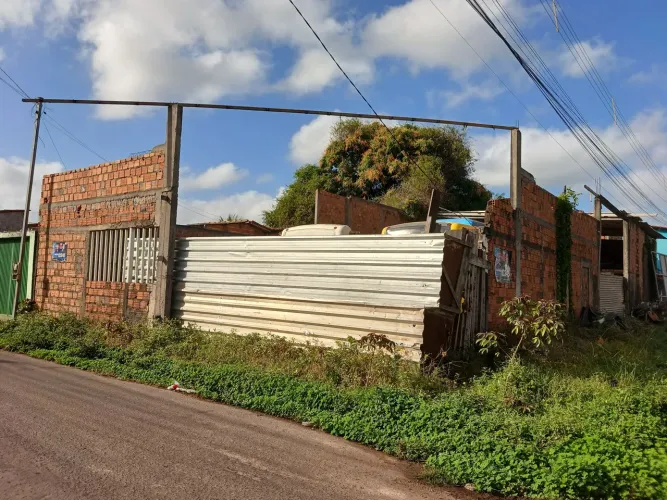 Vendo dois terrenos 20x30 e outro 10×30