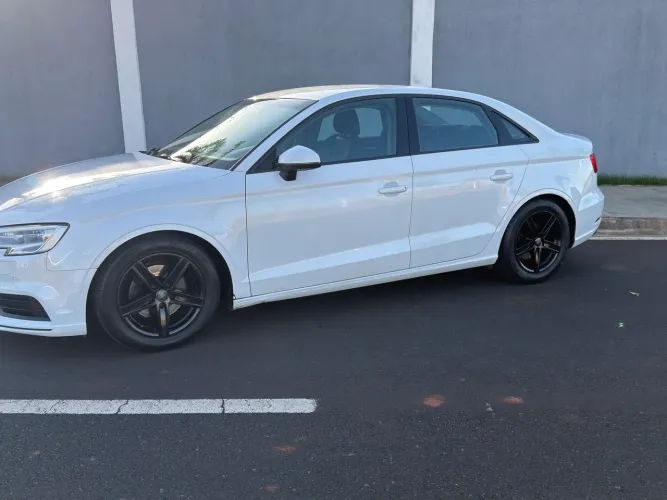Audi A3 Sedan 1.4 TFSI Flex Tiptronic 4P 2018