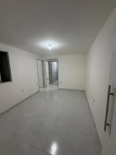 Alugo Apartamento no José Tenorio