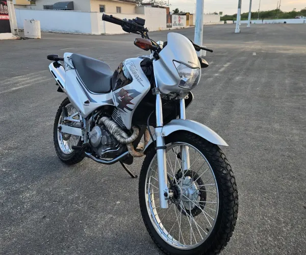 HONDA FALCON NX-4 400cc - ANO 2001