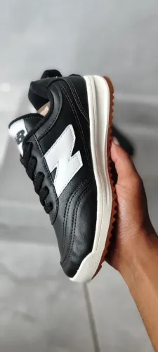 New Balance RC tamanho 35