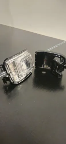 Repetidor de seta original para o novo fiat uno