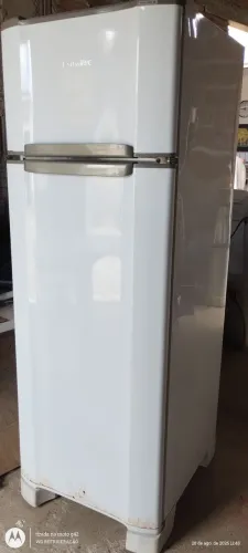 GELADEIRA ESMALTEC