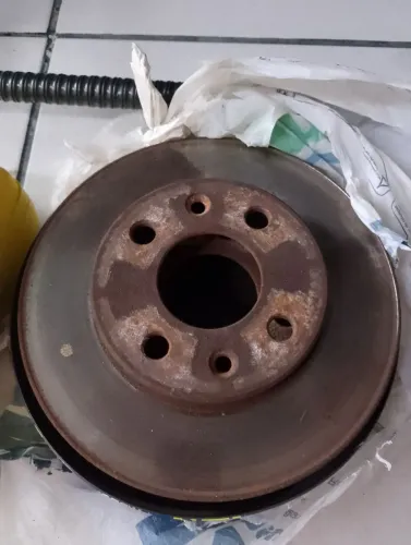 Cubo de roda para fazer peso