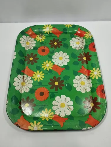 Bandeja colecionável Metalma Antiga possivelmente dos anos 70