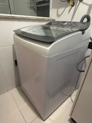 Máquina de lavar roupas Brastemp 13kg - 110V - acompanha transformador