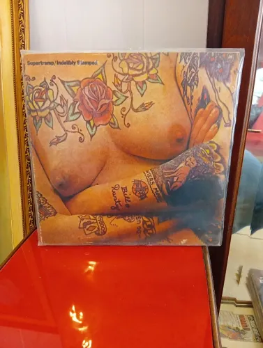 Disco vinil supertramp indelibly stamped
