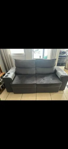 Sofá retrátil