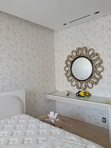 Serviço de instalação Residencial e Comercial: Pisos Vinilicos, Adesivos papeis de pared