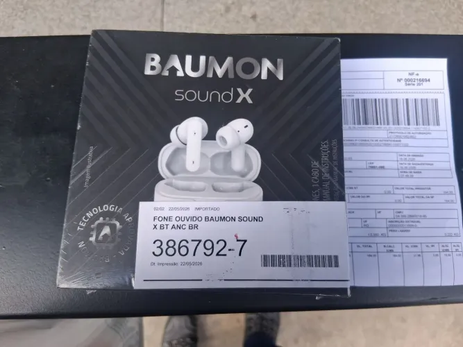Fone de ouvido novo lacrado na caixa 
