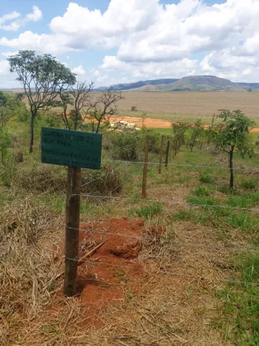 Vendo Lote em Pimenta, 46 km de Capitólio 