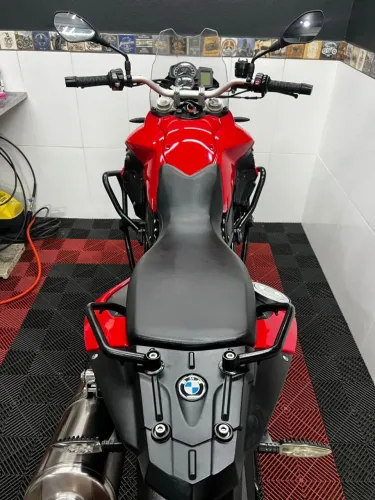 F800 em Perfeitas condições 