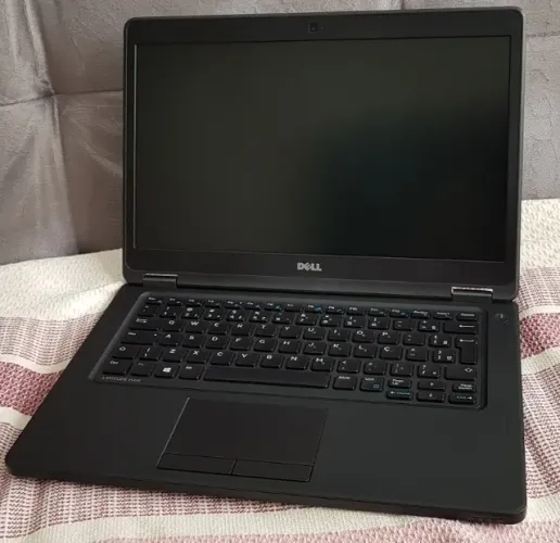 Notebook Dell Core i5 6300u 3.0Ghz - 8Gb DDR4 - 256Gb SSD - Tela 14''- Entrego