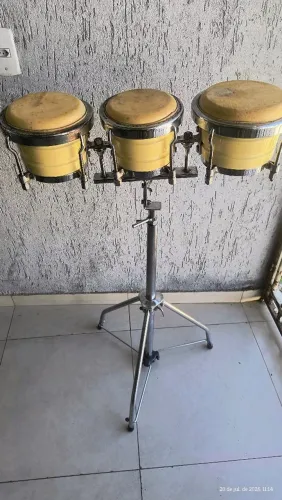 Bongô Triplo Profissional Com Pedestal Regulável - Raridade