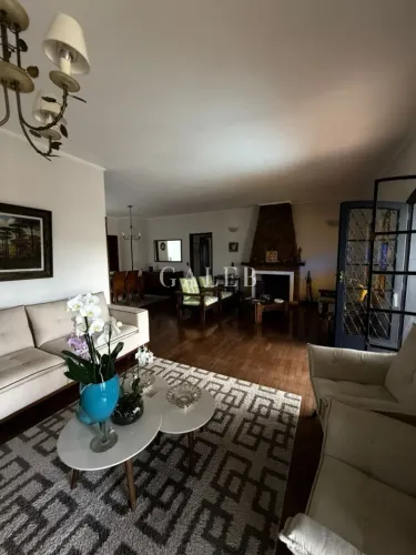 Imperdível oportunidade de casa à venda em Atibaia-SP, Jardim Paulista! 4 quartos, 2 suíte