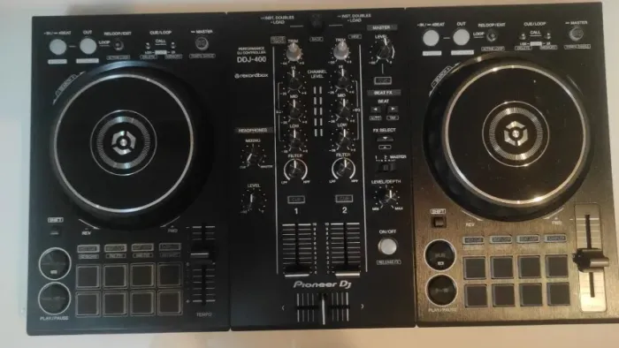 Controladora DDJ 400 Pioneer