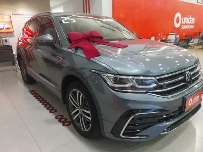 Volkswagen Tiguan Allspac R-line 300 TSI 2.0 2025