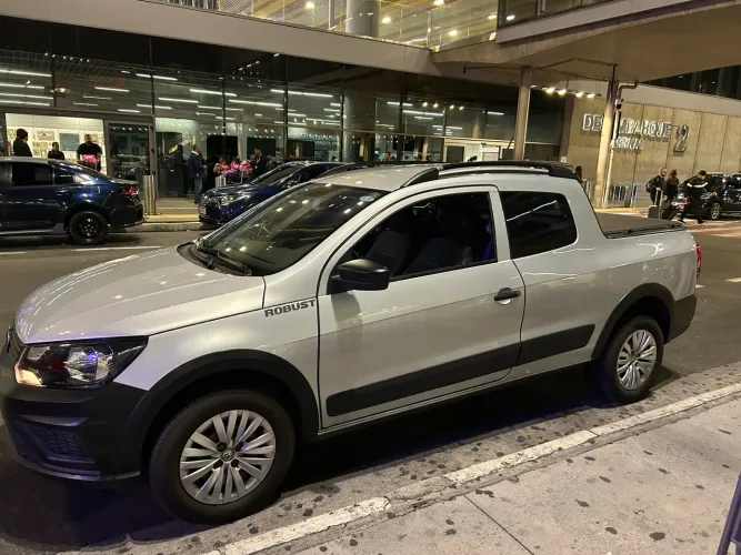 Volkswagen Saveiro Robust 1.6 Total Flex 8V CD 2020