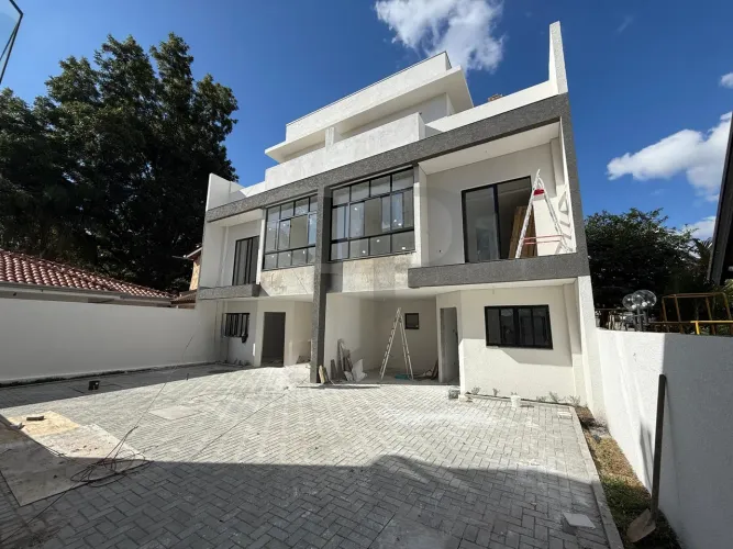 Sobrado com 3 dormitórios à venda,178.14 m , jardim social, CURITIBA - PR