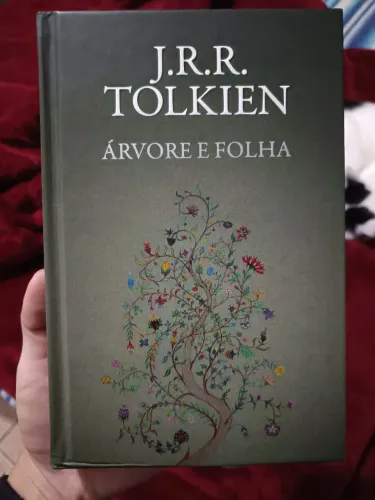 Livro Árvore e Folha. J. R R. Tolkien