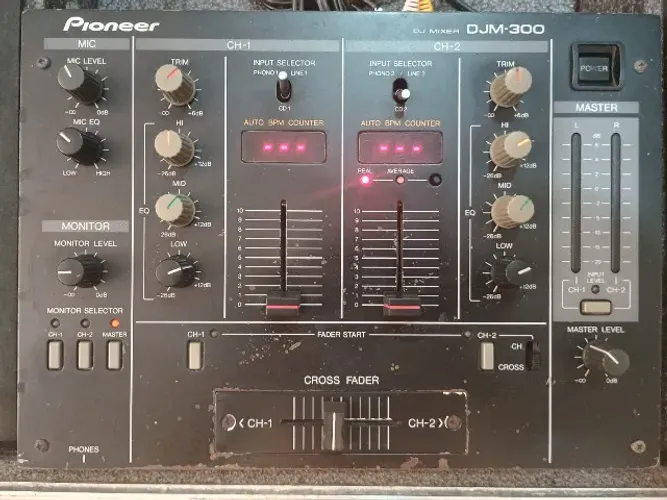 Mixer DJM-300 Pioneer Reliquia
