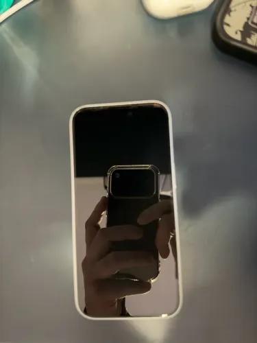 IPHONE 15 em ótimo estado