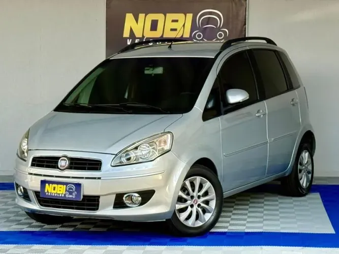 Fiat Idea Attractive 1.4 Fire Flex 8V 5P 2013
