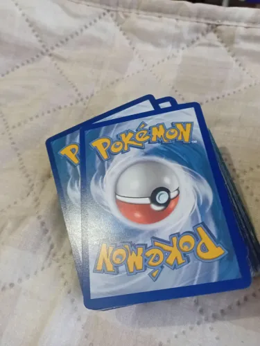 Cartas pokemon 100% original copag. Contém 80 cartas