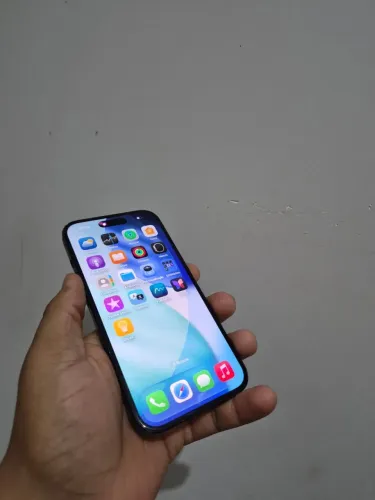 iPhone 15