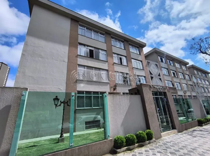 Apartamento com 3 quartos para alugar por R$ 3600.00, 129.40 m2 - REBOUCAS - CURITIBA/PR