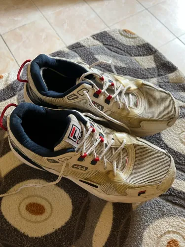 Tênis da FILA tam 40