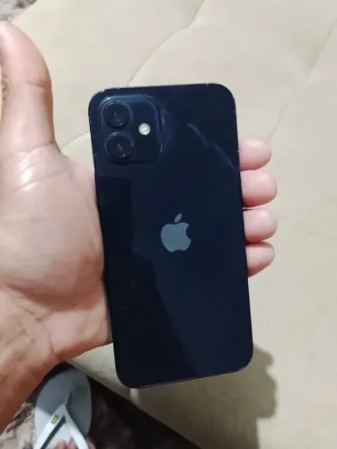 iPhone 12